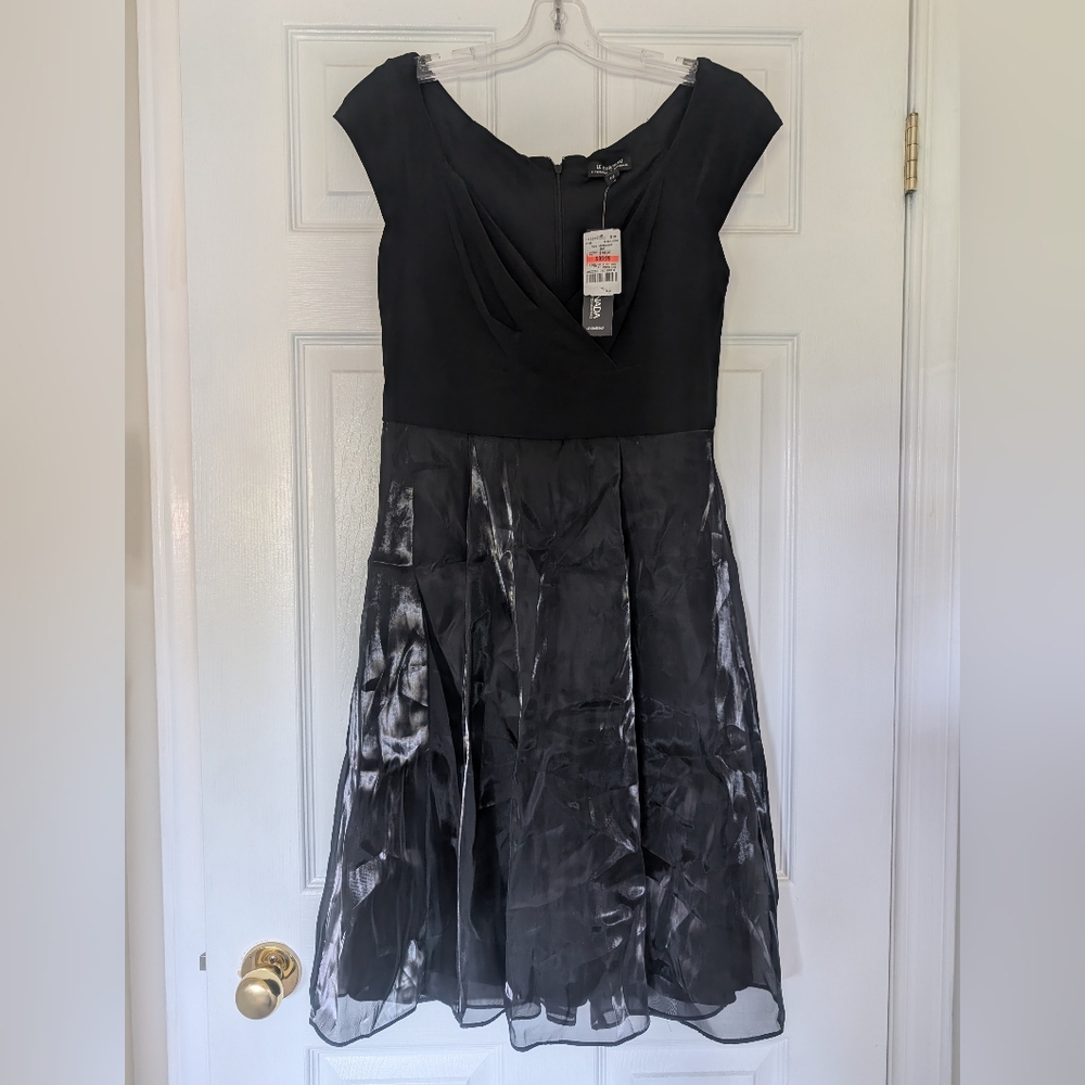 NWT Le Chateau Black V-Neck Dress